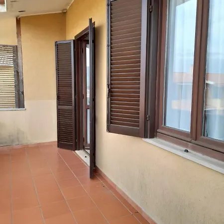 Guscio Int. 37 Apartment *